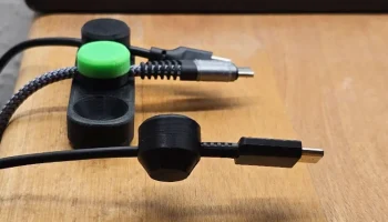 Органайзер USB-кабеля с магнитным держателем......... 1