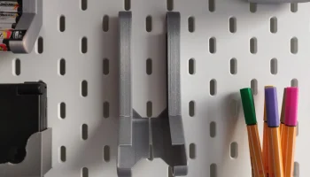 Диспенсер для батареек АА для Ikea Skadis. 1