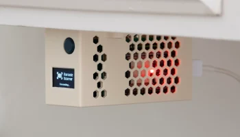 Чехол для сканера штрих-кода ESP32 - крепление под шкафом