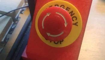 3018 Emergency Stop Button Mount 1