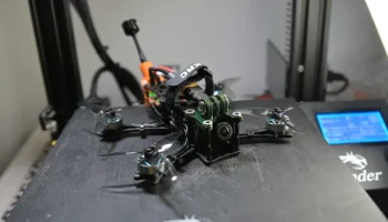 Держатель антенны Quadmula Siren F3 SMA 8