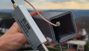 Крепление и корпус антенны ADS-B 1