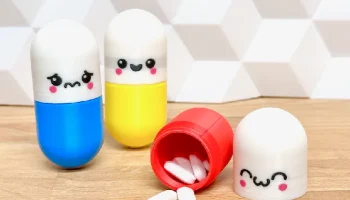 Kawaii Pill Box (милые мордашки на хранение)... 1