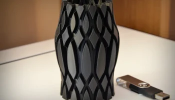 Vase 879