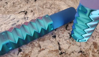 Vase Mode Playmat Tube Remix: Zig Zag Vase Mode Playmat Tube Remix: Zig Zag