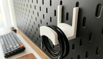Держатель кабеля / крючок IKEA Sk&aring;dis 3