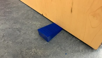 Базовый дверной стопор 5