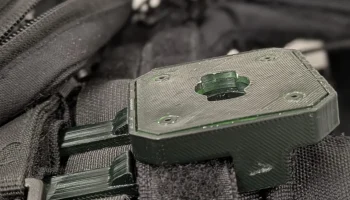 Крепление Molle для нательной камеры Axon 2