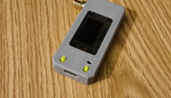 Minimalist Desktop Enclosure for Heltec V4 (Closed) 5