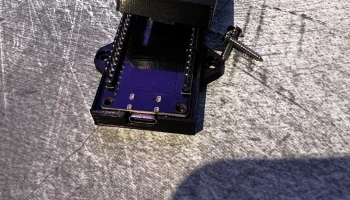 Чехол для настенного монтажа ESP32 2