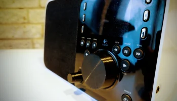 Основная ручка и ручка громкости Squeezebox Radio Основная ручка и ручка громкости Squeezebox Radio