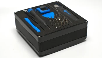 Удлинительный лоток для комплекта iFixit Essentials Kit..... 5