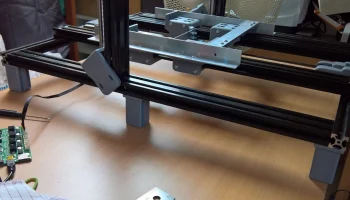 Ножки для CR10 S4 с прорезью для обшивки. 2