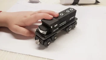 Игрушечный поезд Norfolk Southern (совместим с BRIO / IKE... 4
