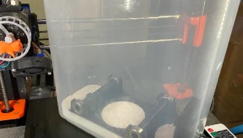 Блок осушителя для сухого бокса Rubbermaid 2