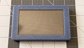 Плоская сетчатая юбка Voron BTT PiTFT43 2.1 Крепление ди... Плоская сетчатая юбка Voron BTT PiTFT43 2.1 Крепление ди...