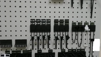 Компактные специальные держатели ручного инструмента на п... 4