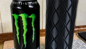 Энергетический напиток Monster Koozie - Ваза/Спиральный п...