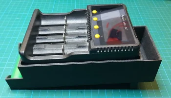 Подставка для зарядки Fenix ​​ARE-C2+ с аккумулятором 3