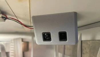 Кухонный светильник SHARP 2Y0A02 крепление датчика расст...