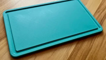 Играть в кухонную разделочную доску