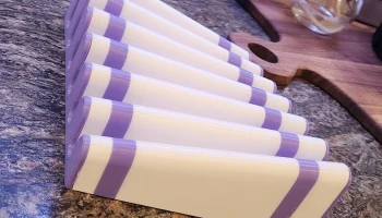 Держатель разделочной доски 2