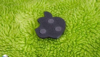 Магнит на холодильник Apple 3