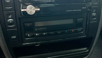 Volkswagen Passat B5 / B5.5 - крепление 1-DIN для магнит... 1