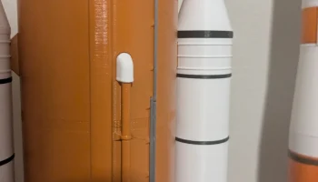 SLS Rocket Block 1 - 1:100 - NASA 1