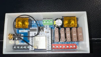Коробка DigQuad 3 для внешней антенны... 1