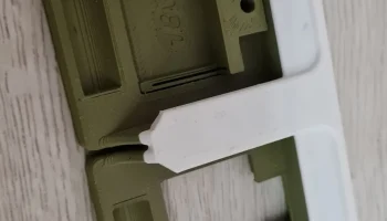 Двойной слот для аккумулятора Makita. 2