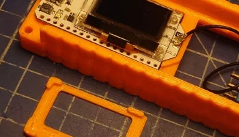 Screen spacer for TonyG's heltec v3 case 2