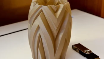 Vase 893e
