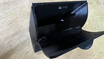 Контейнер Subaru Outback с крышкой 6