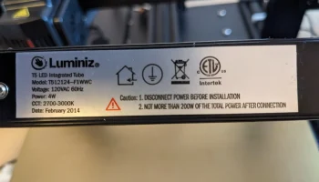Крепление для светильника под шкафом Ender 3 V2 Neo/S1/C... 4