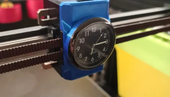 Серия Prusa XL: Крепление для термометра/часов на каретке 1