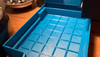 Ender 3 Pro с двумя ящиками с настраиваемой внутренней ч...