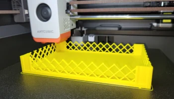 Stackable Crate Plus - Diamond Edition 3