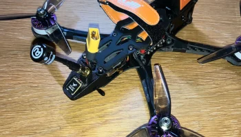 Крепление GPS и антенны для FPV-дрона (опционально XT60e) 1