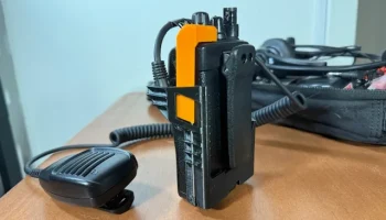 Фиксатор штекера микрофона/гарнитуры Yaesu FT-60R, ручка... 4