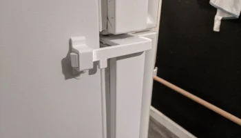 Замок на холодильник Maytag