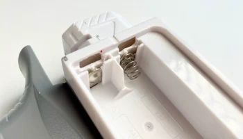 Расширенные дверцы батарейного отсека Stryfe 9