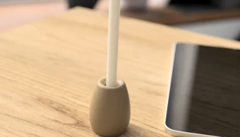 Подставка Apple Pencil с футляром для хранения наконечников Подставка Apple Pencil с футляром для хранения наконечников