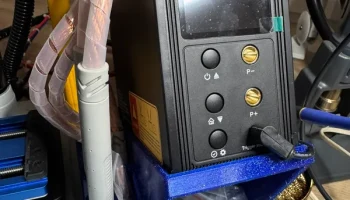 Угловая подставка для аппарата точечной сварки AWithZ P60F