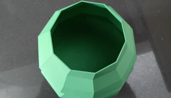 VASE TULIP 2