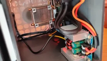Чехол в стиле Raspberry Pi 5 для Xbox 1