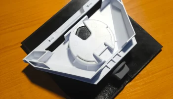 Магнитный держатель Starlink Mini