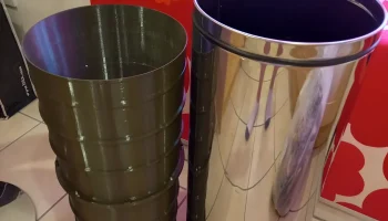 Конический контейнер для мусора