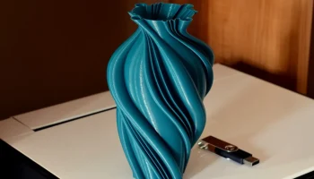 Vase 538