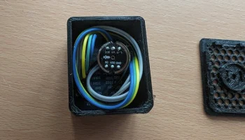 ESP32 mini с чехлом для микрофона 1